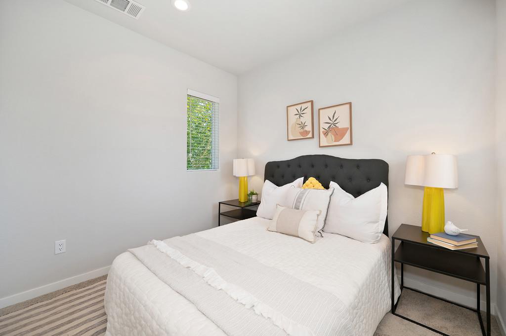 Sacramento, California, 95816, United States, 3 Bedrooms Bedrooms, ,3 BathroomsBathrooms,Residential,For Sale,1916793