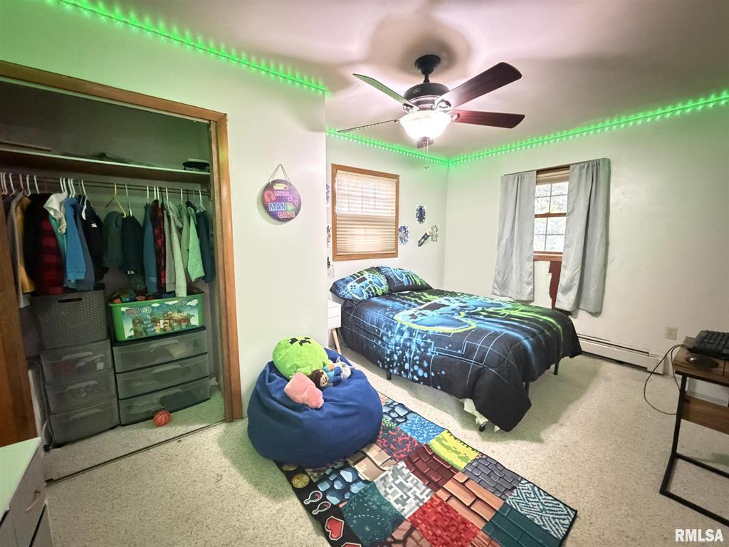 Abingdon, Illinois, 61410, United States, 3 Bedrooms Bedrooms, ,2 BathroomsBathrooms,Residential,For Sale,1976226