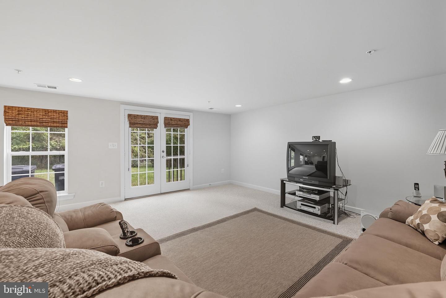 Bowie, Maryland, 20721, United States, 5 Bedrooms Bedrooms, ,4 BathroomsBathrooms,Residential,For Sale,1987758