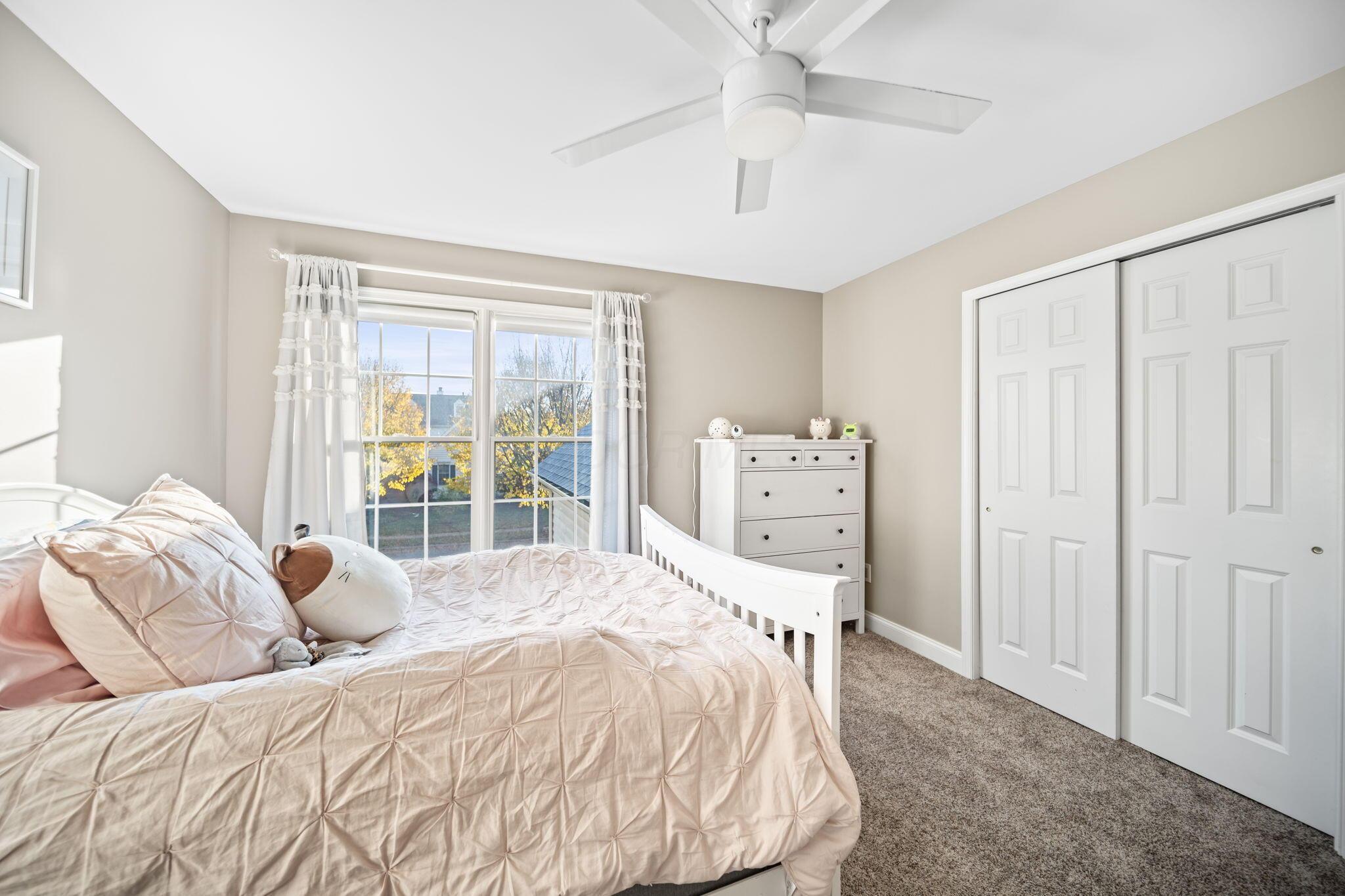 New Albany, Ohio, 43054, United States, 4 Bedrooms Bedrooms, ,3 BathroomsBathrooms,Residential,For Sale,1988234