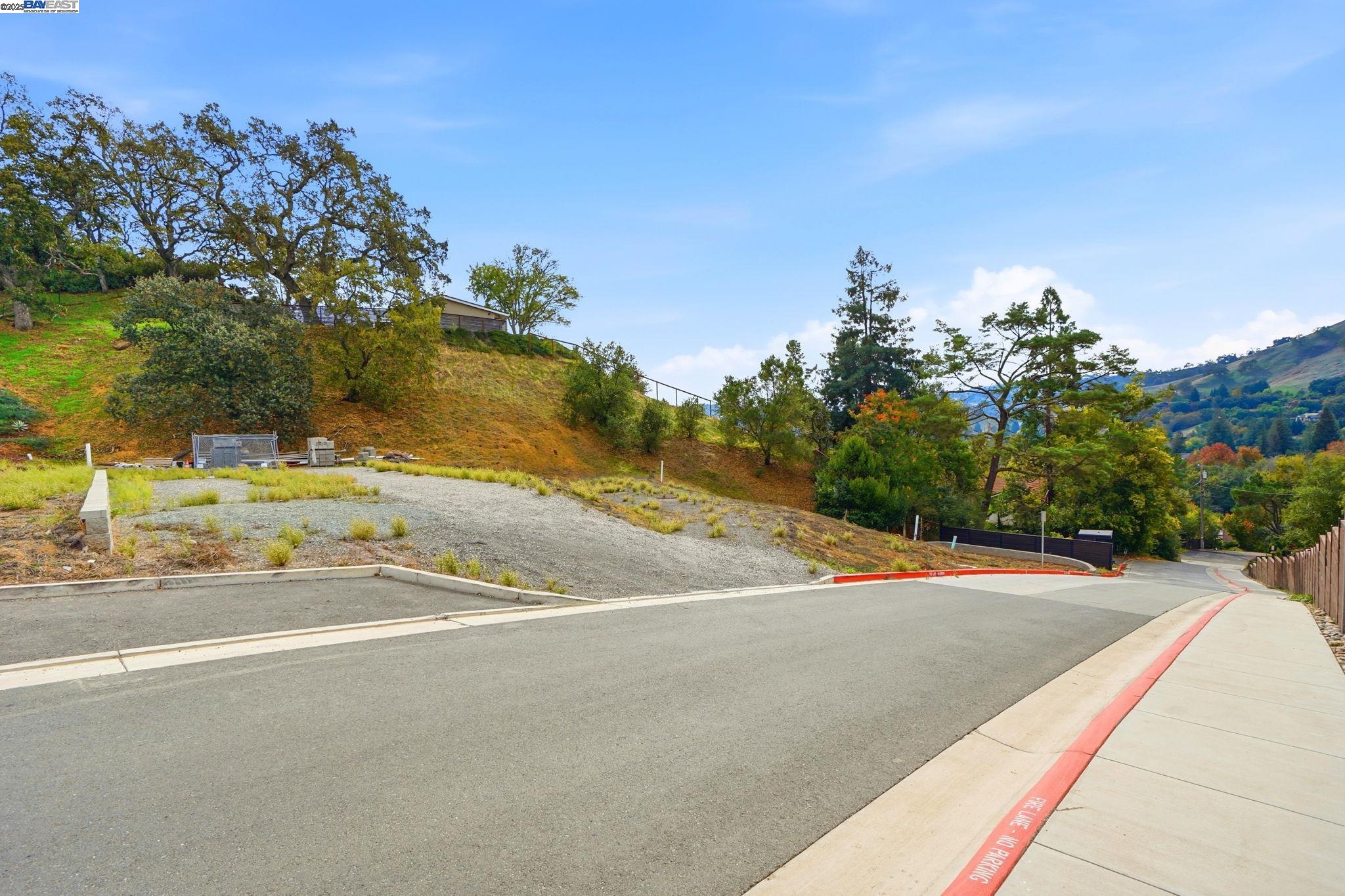 Lafayette, California, 94549, United States, ,Land,For Sale,1991811