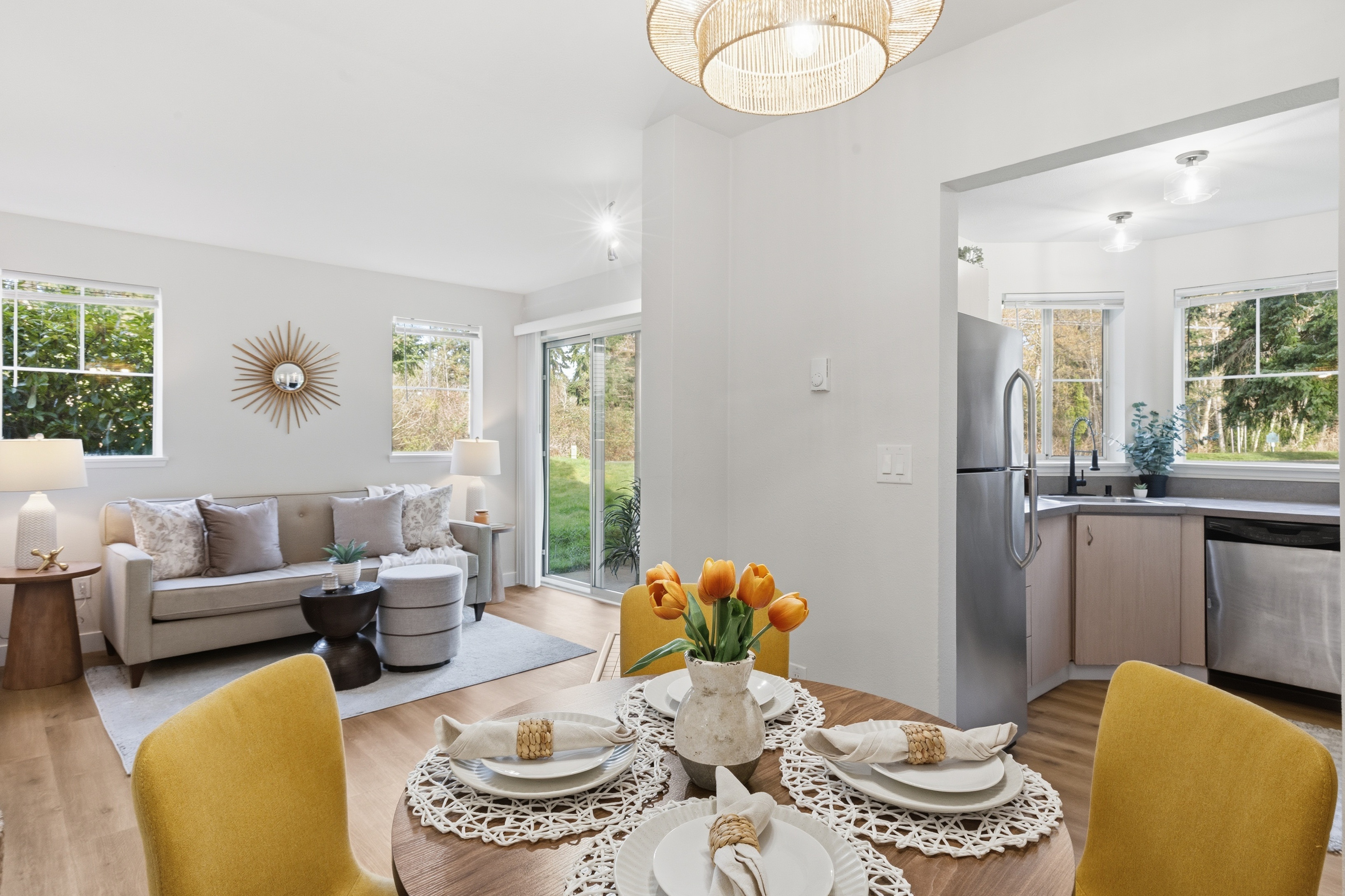  Stylish Harbour Pointe Condo - 物件實景