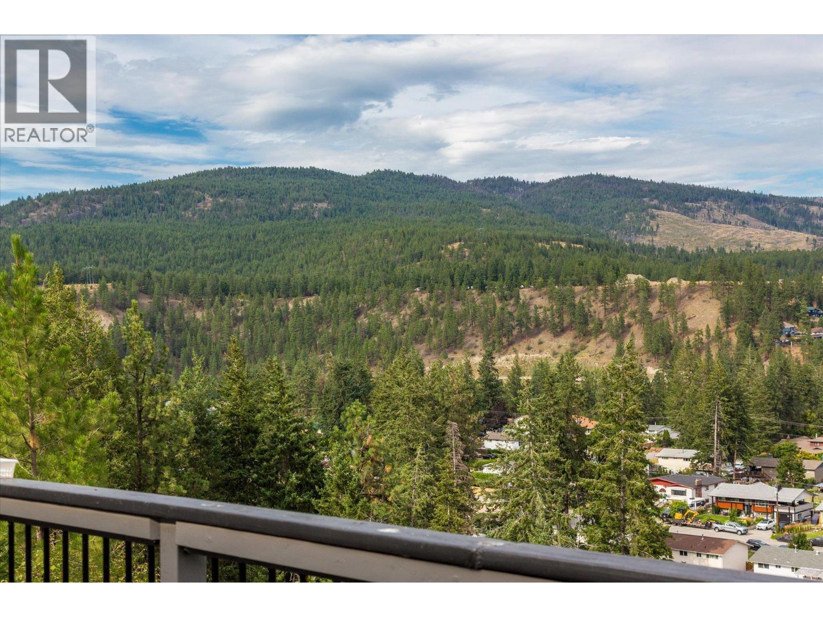WEST KELOWNA, British Columbia, V4T 1A9, CA, 5 Bedrooms Bedrooms, ,2 BathroomsBathrooms,Residential,For Sale,1907472