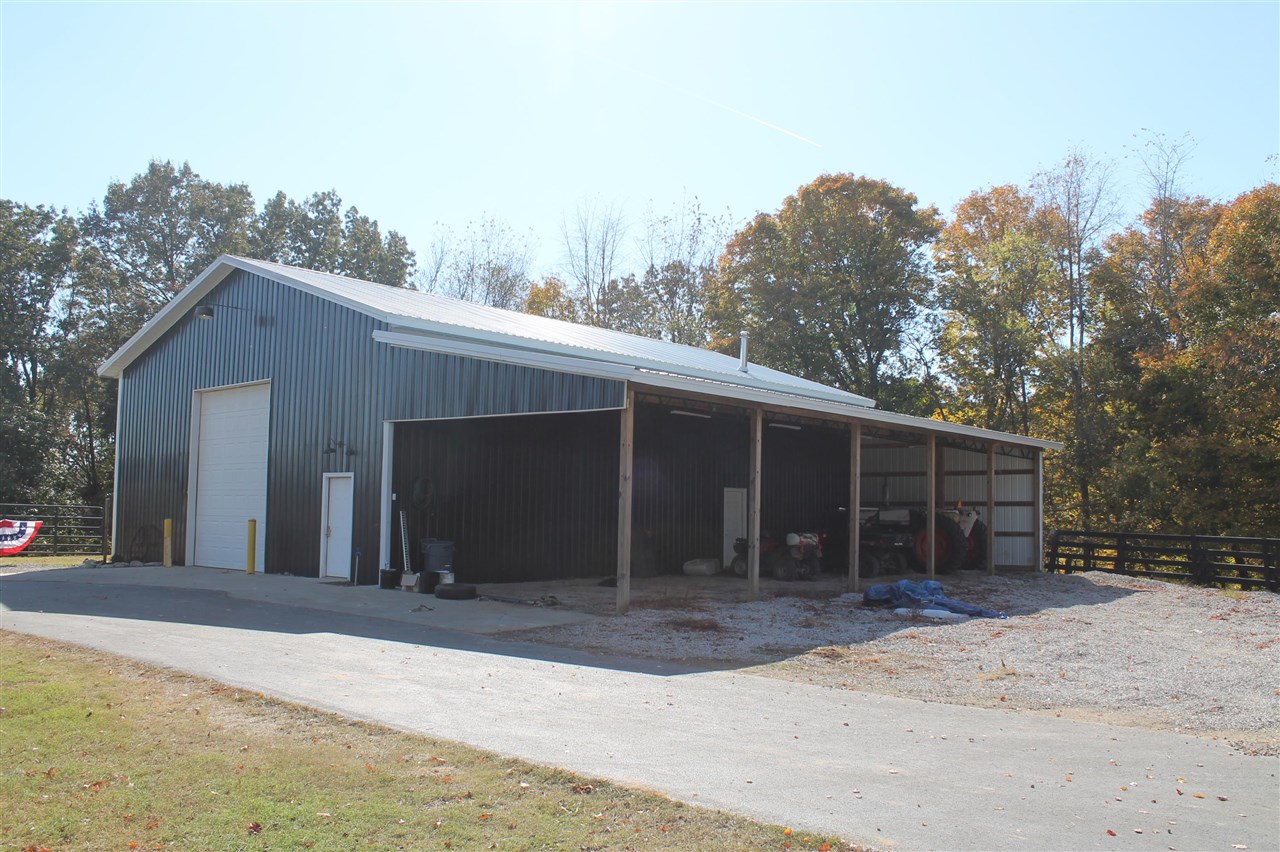 Bowling Green, Kentucky, 42101, United States, 3 Bedrooms Bedrooms, ,2 BathroomsBathrooms,Residential,For Sale,1838101