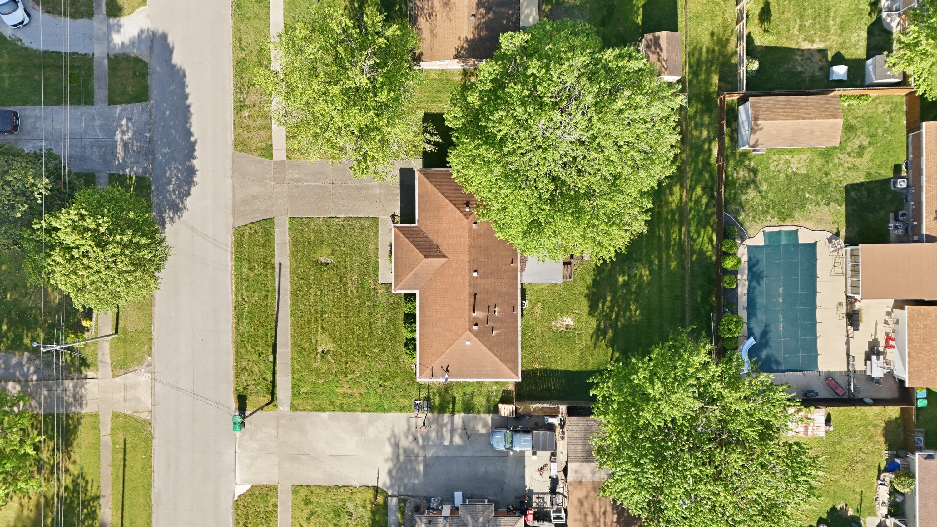  7003 Sunny Vale Way, Louisville, KY 40272 - 物件實景