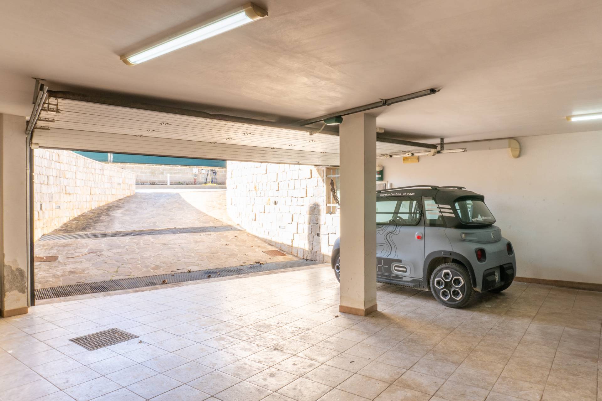 Contrada Varvolla, San Vito dei Normanni, Brindisi, 72019, IT, 4 Bedrooms Bedrooms, ,4 BathroomsBathrooms,Residential,For Sale,Contrada Varvolla,1680674