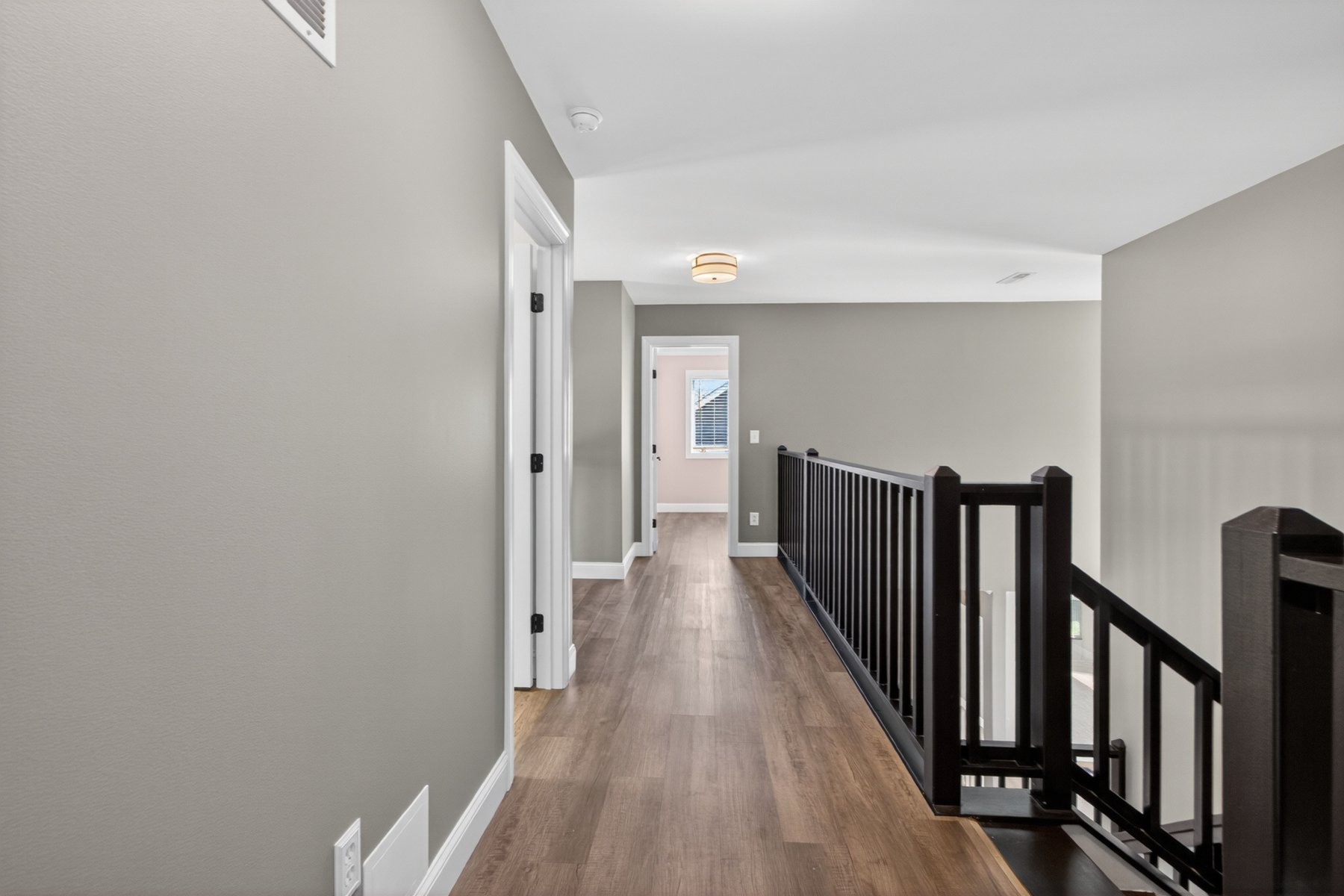  18609 Broadfield Drive - 物件實景
