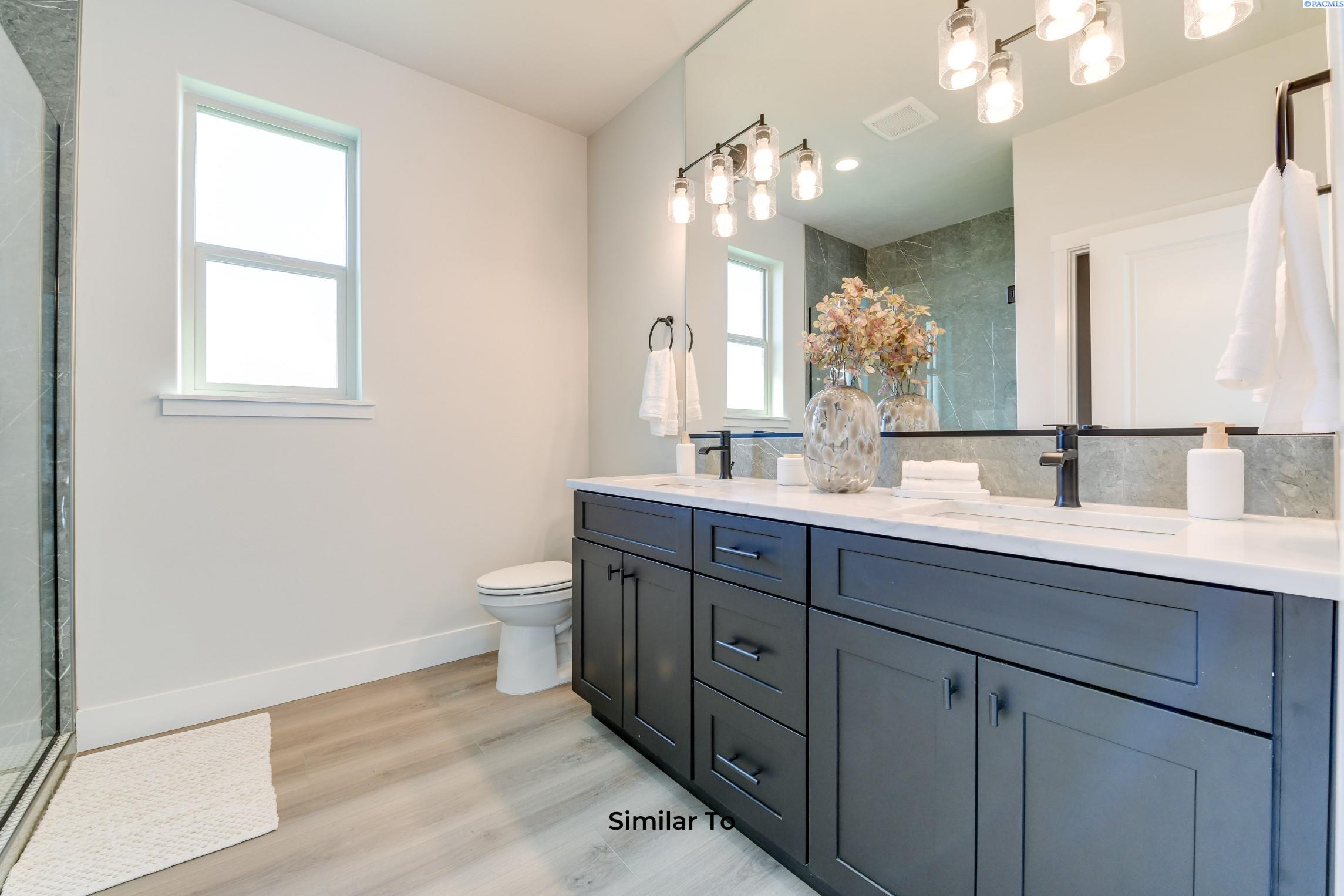 Kennewick, Washington, 99338, United States, 3 Bedrooms Bedrooms, ,1 BathroomBathrooms,Residential,For Sale,1954756