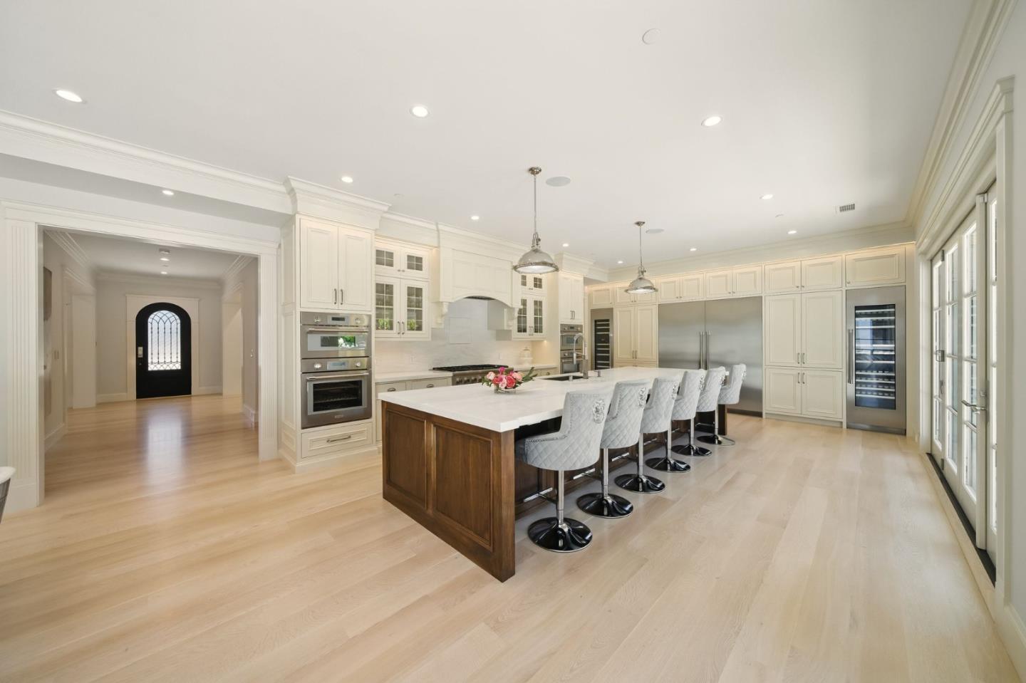 San Mateo, California, 94402, United States, 4 Bedrooms Bedrooms, ,6 BathroomsBathrooms,Residential,For Sale,1836989