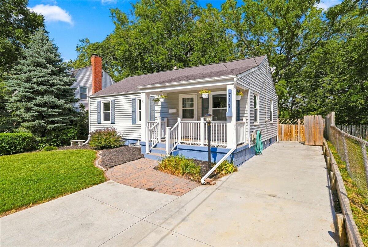 Grace St, Council Bluffs, IA 51503 #1