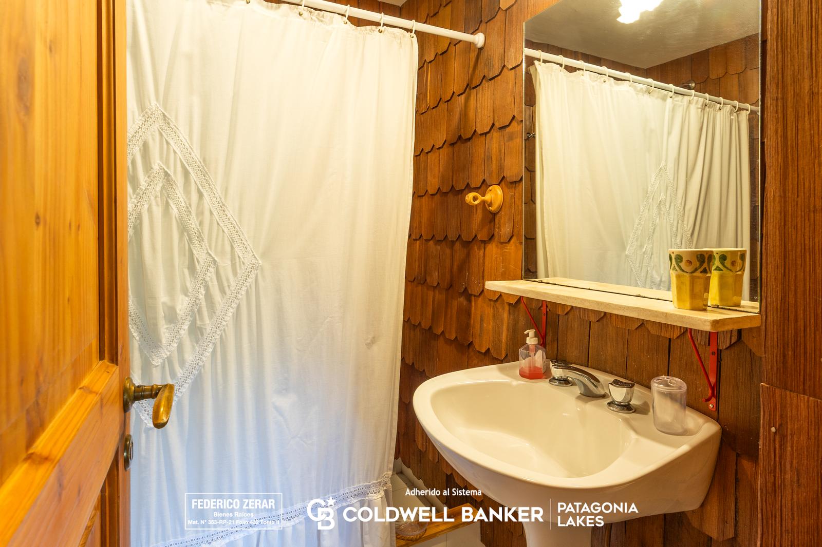 Bariloche, AR-R, AR, 10 Bedrooms Bedrooms, ,6 BathroomsBathrooms,Residential,For Sale,1761718