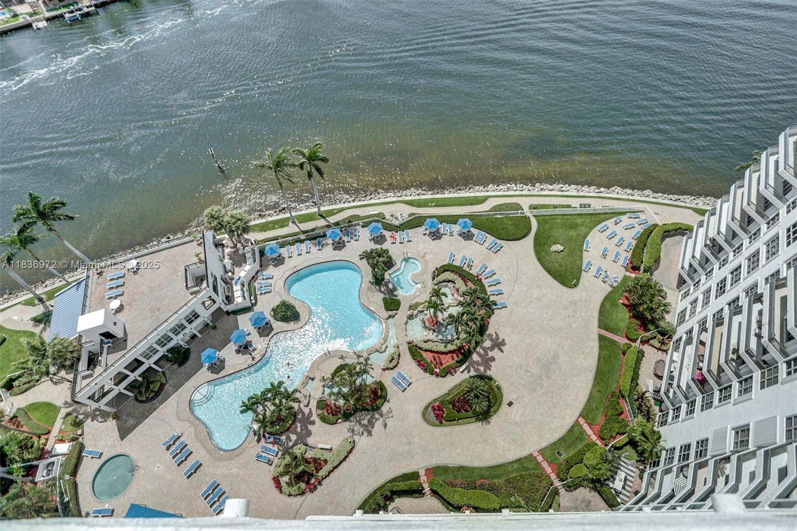 Aventura, Florida, 33180, United States, 2 Bedrooms Bedrooms, ,2 BathroomsBathrooms,Residential,For Sale,1895458