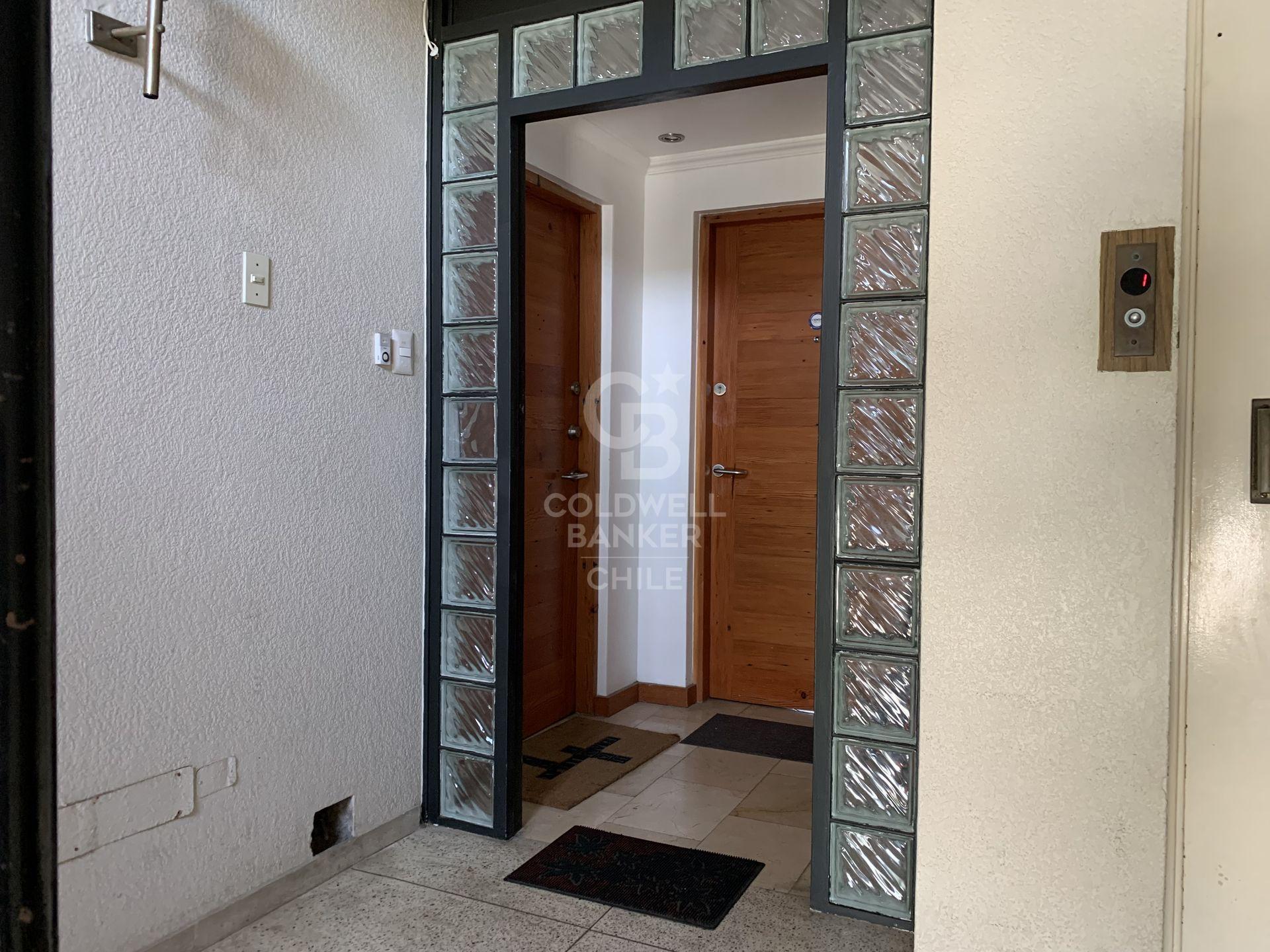 Viña Del Mar, Chile, 3 Bedrooms Bedrooms, ,2 BathroomsBathrooms,Residential,For Sale,1911399