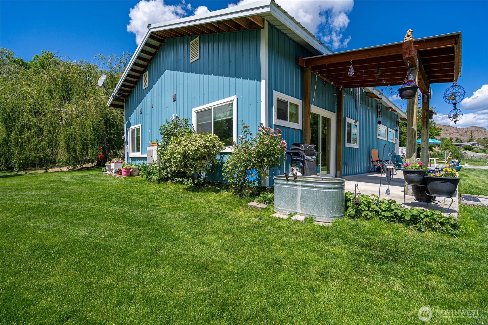 Chelan Falls, Washington, 98817, United States, 1 Bedroom Bedrooms, ,1 BathroomBathrooms,Residential,For Sale,1828092