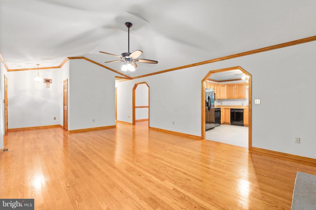 Spotsylvania, Virginia, 22551, United States, 3 Bedrooms Bedrooms, ,2 BathroomsBathrooms,Residential,For Sale,1962563