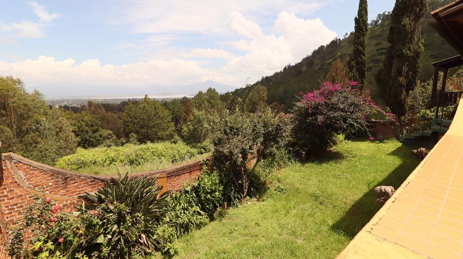 Pátzcuaro, Michoacán de Ocampo, 61608, Mexico, 4 Bedrooms Bedrooms, ,3 BathroomsBathrooms,Residential,For Sale,1917214
