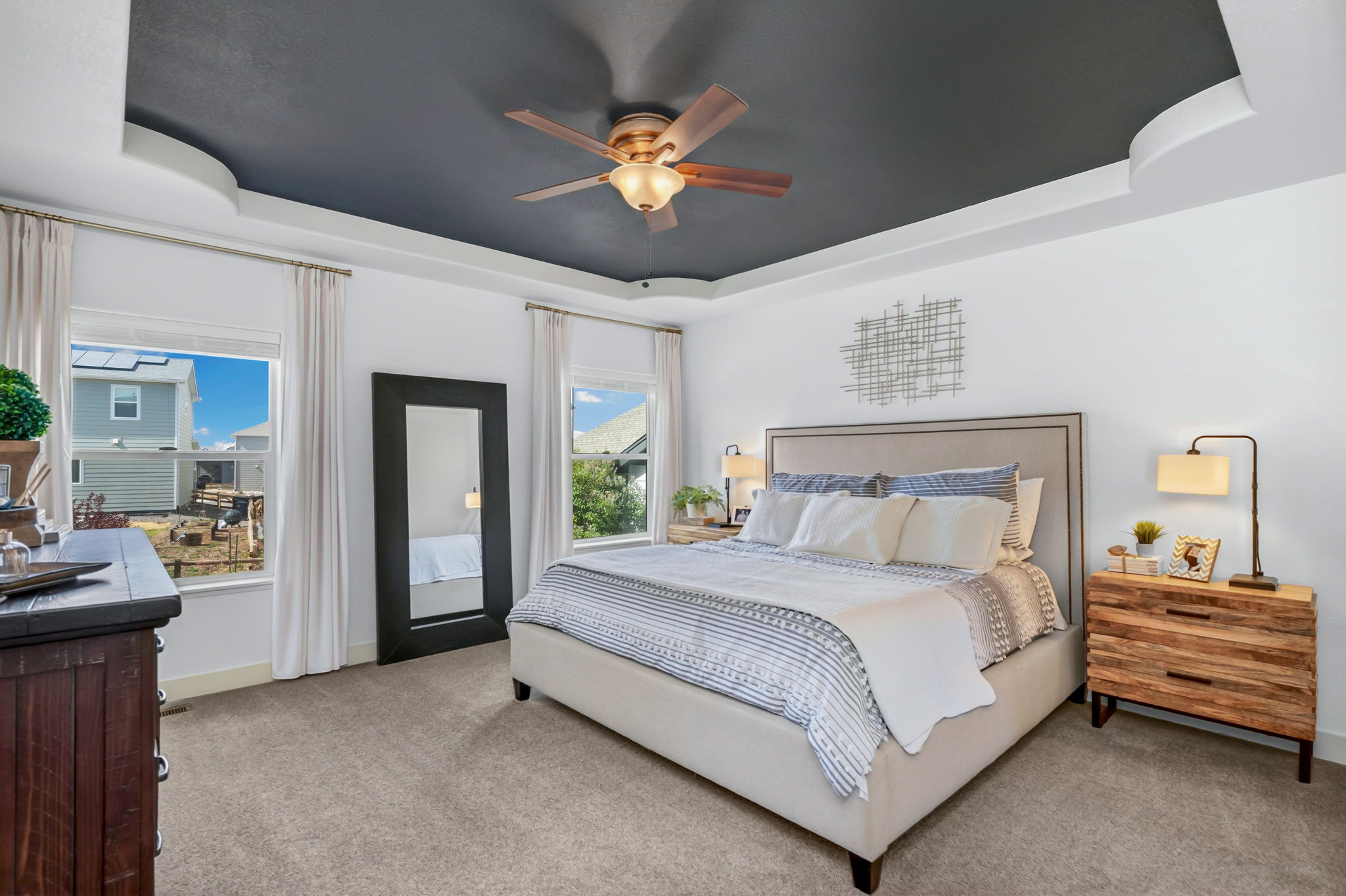  Great 2 Story With Main Floor Master Located Between Raindance and Pelican Lakes - 物件實景