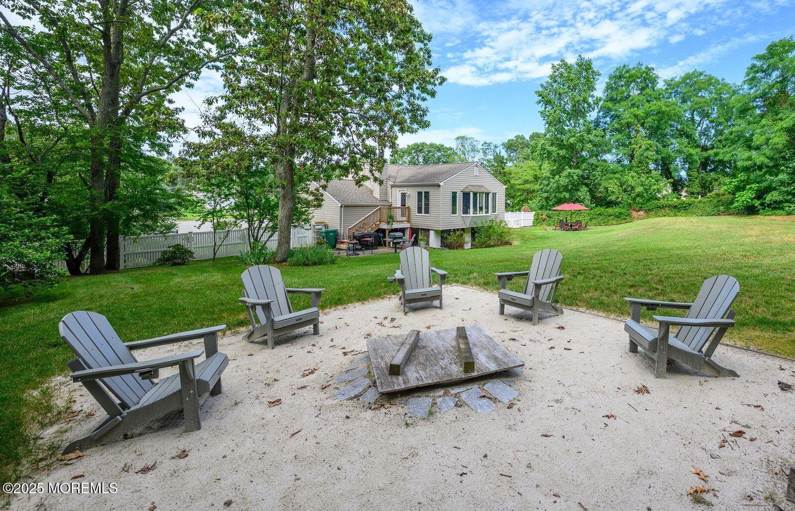 Howell, New Jersey, 07731, United States, 3 Bedrooms Bedrooms, ,2 BathroomsBathrooms,Residential,For Sale,1890448