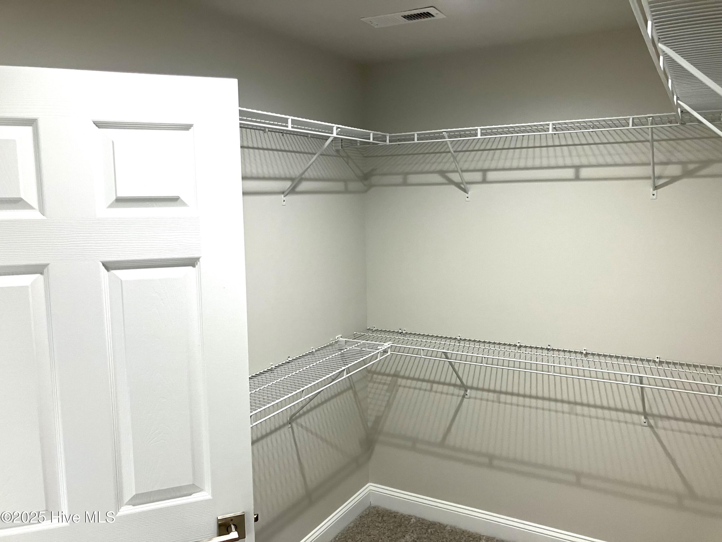 Jacksonville, North Carolina, 28546, United States, 5 Bedrooms Bedrooms, ,3 BathroomsBathrooms,Residential,For Sale,1980601