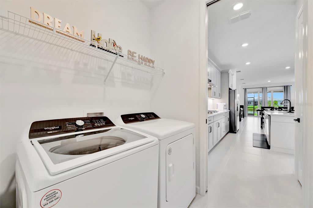 Englewood, Florida, 34223, United States, 3 Bedrooms Bedrooms, ,2 BathroomsBathrooms,Residential,For Sale,1983320