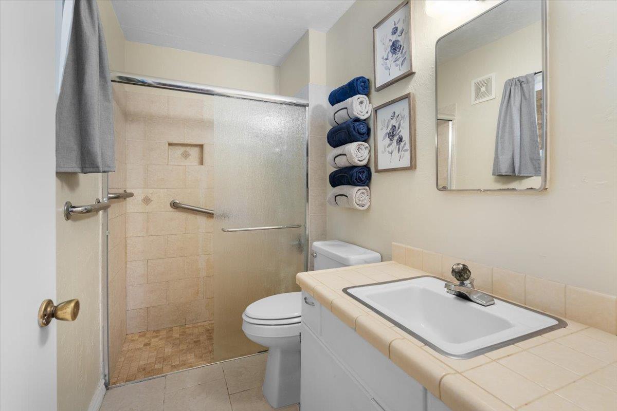 Nevada City, California, 95959, United States, 3 Bedrooms Bedrooms, ,2 BathroomsBathrooms,Residential,For Sale,1924394