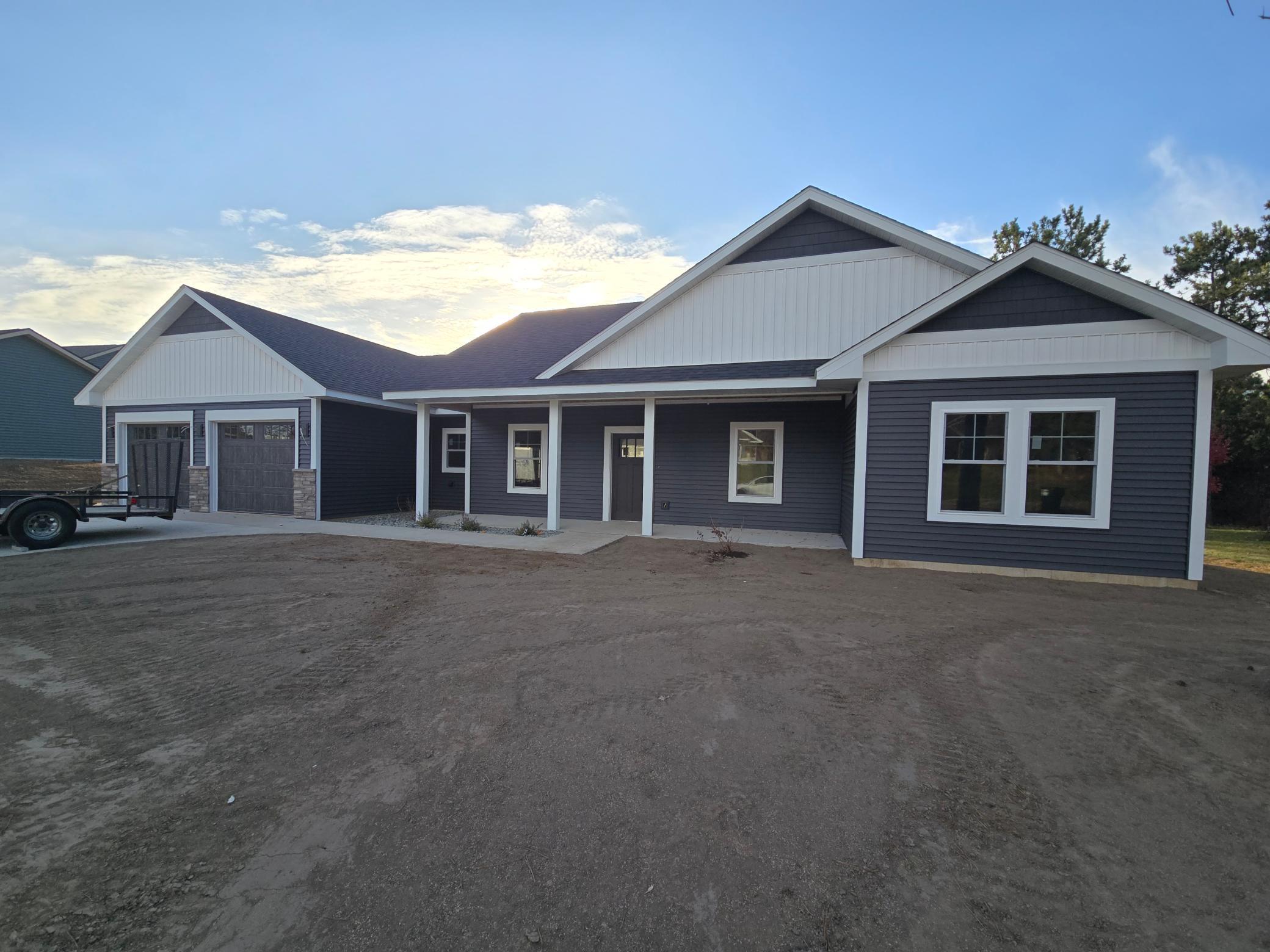 New Richmond, Wisconsin, 54017, United States, 3 Bedrooms Bedrooms, ,1 BathroomBathrooms,Residential,For Sale,1991052