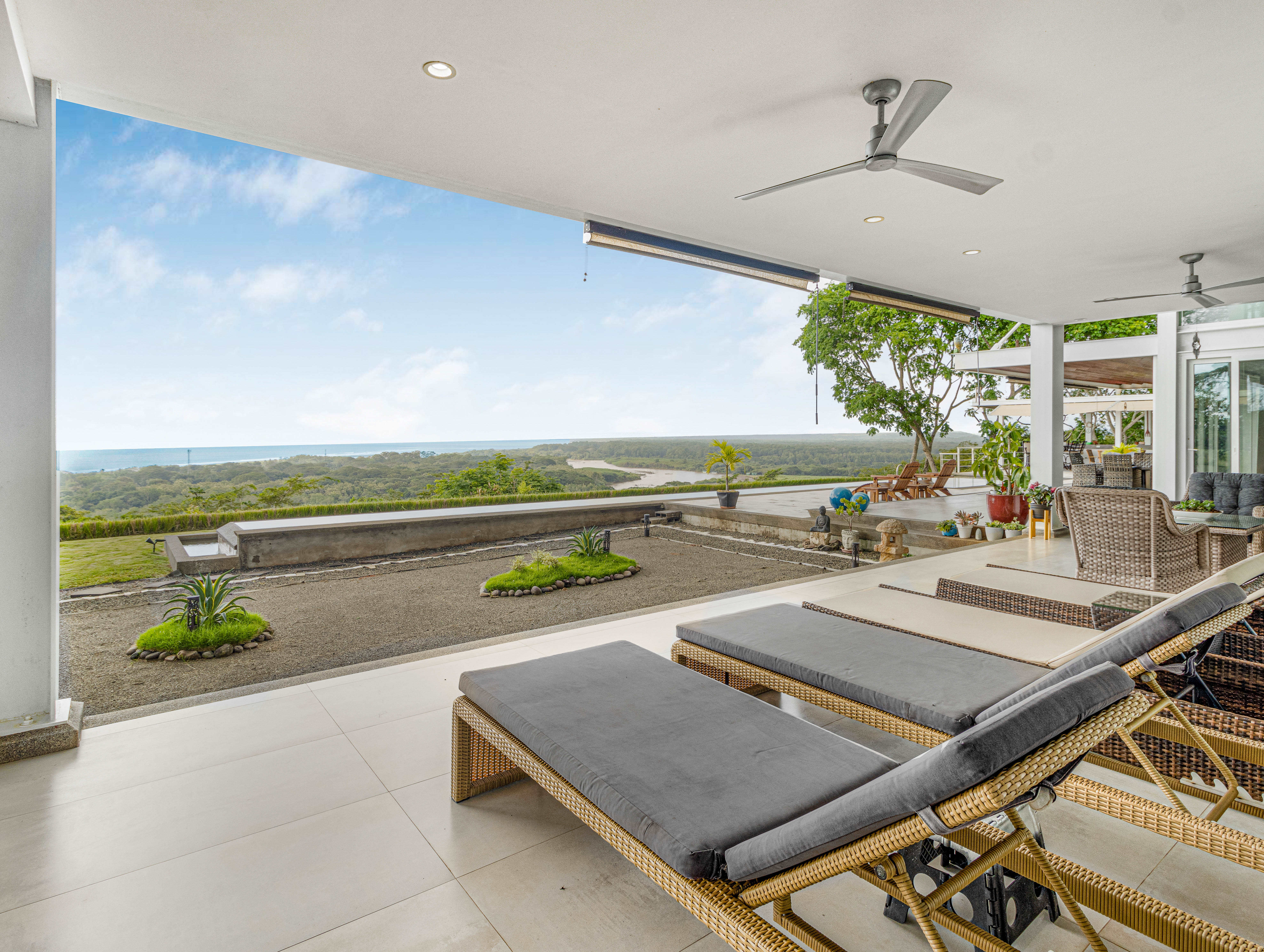 Tarcoles, Puntarenas, CR, 4 Bedrooms Bedrooms, ,5 BathroomsBathrooms,Residential,For Sale,1901959