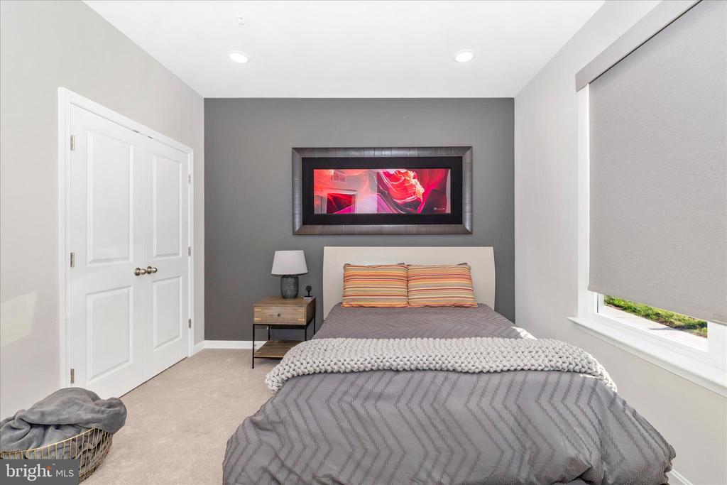 Frederick, Maryland, 21701, United States, 4 Bedrooms Bedrooms, ,4 BathroomsBathrooms,Residential,For Sale,2005194