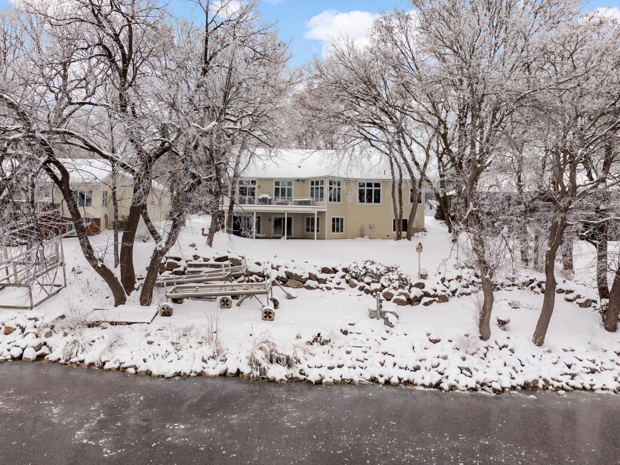 Prior Lake, Minnesota, 55372, United States, 4 Bedrooms Bedrooms, ,3 BathroomsBathrooms,Residential,For Sale,2003014