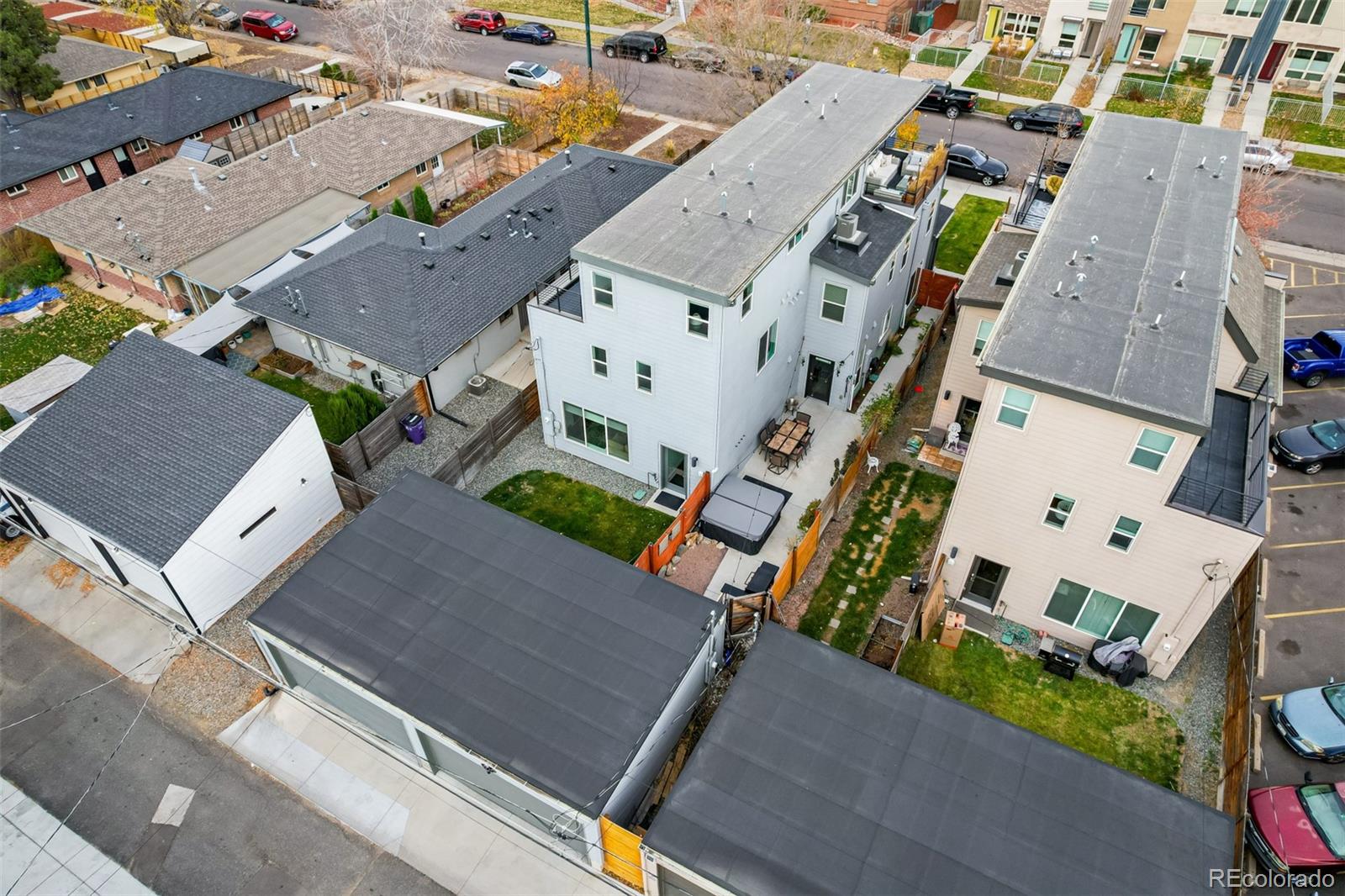 Denver, Colorado, 80204, United States, 3 Bedrooms Bedrooms, ,1 BathroomBathrooms,Residential,For Sale,1990930