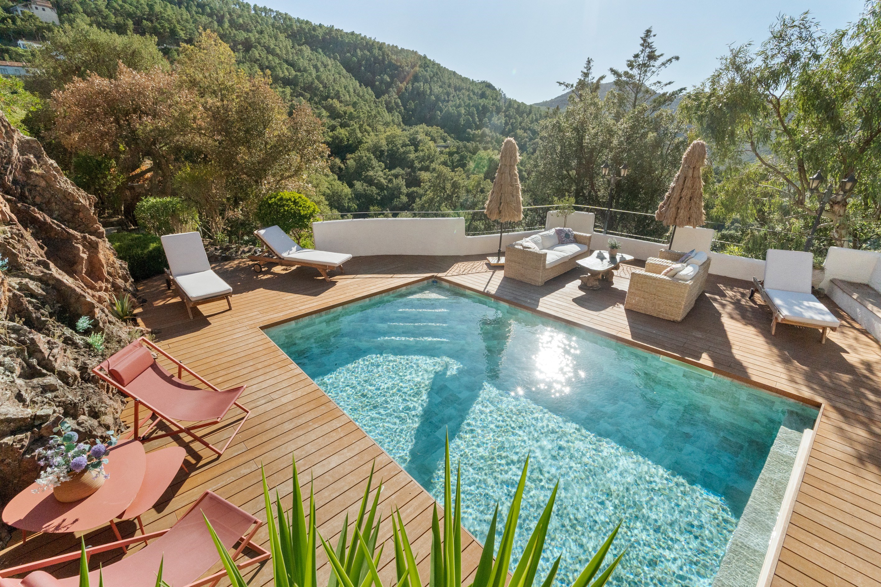  Contemporary Provençal villa for sale near Fréjus and Cannes – Secure estate wi… - 物件實景