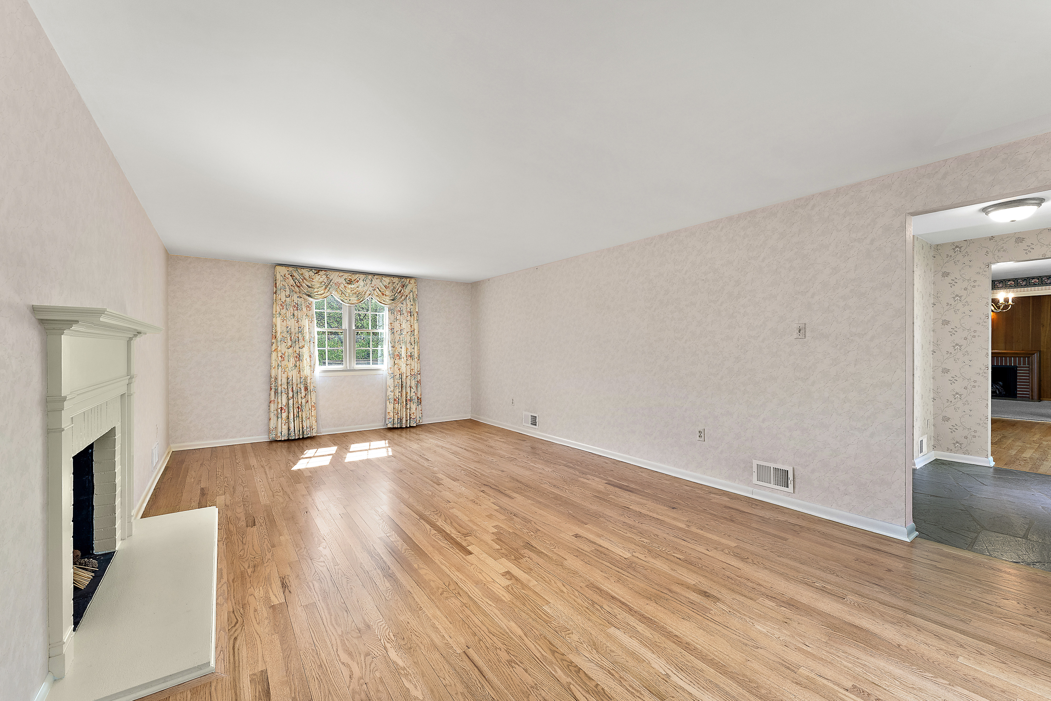  8290 Bramble Lane, Pittsburgh, PA 15237 - 物件實景