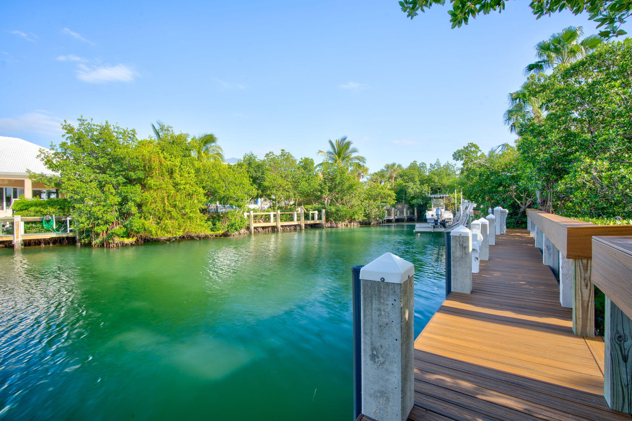 KEY COLONY, Florida, 33051, United States, 4 Bedrooms Bedrooms, ,5 BathroomsBathrooms,Residential,For Sale,1996950