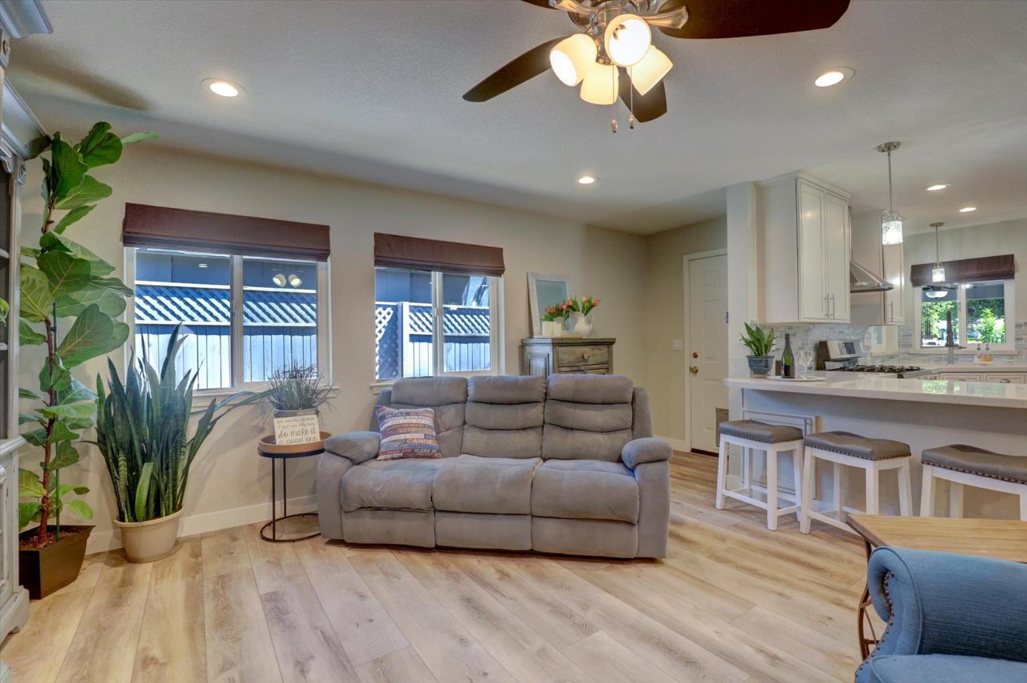 Auburn, California, 95602, United States, 3 Bedrooms Bedrooms, ,3 BathroomsBathrooms,Residential,For Sale,1904387