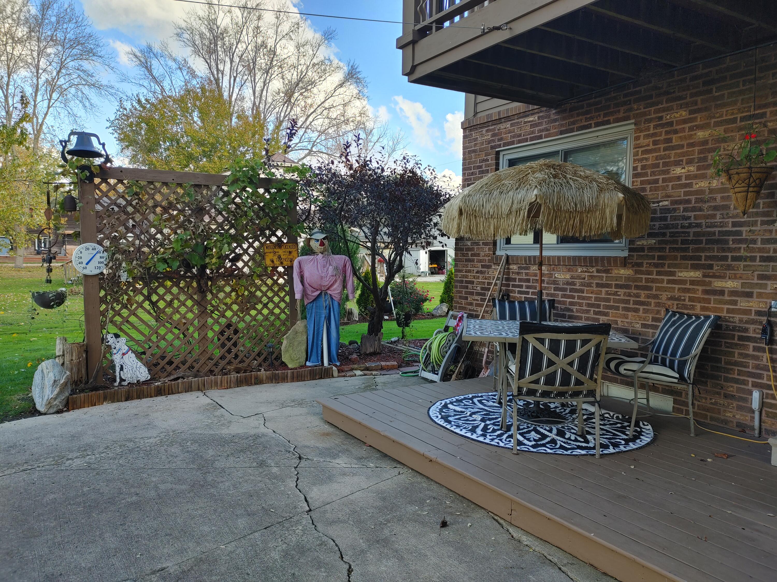 Waterford, Wisconsin, 53185, United States, 2 Bedrooms Bedrooms, ,2 BathroomsBathrooms,Residential,For Sale,1985516