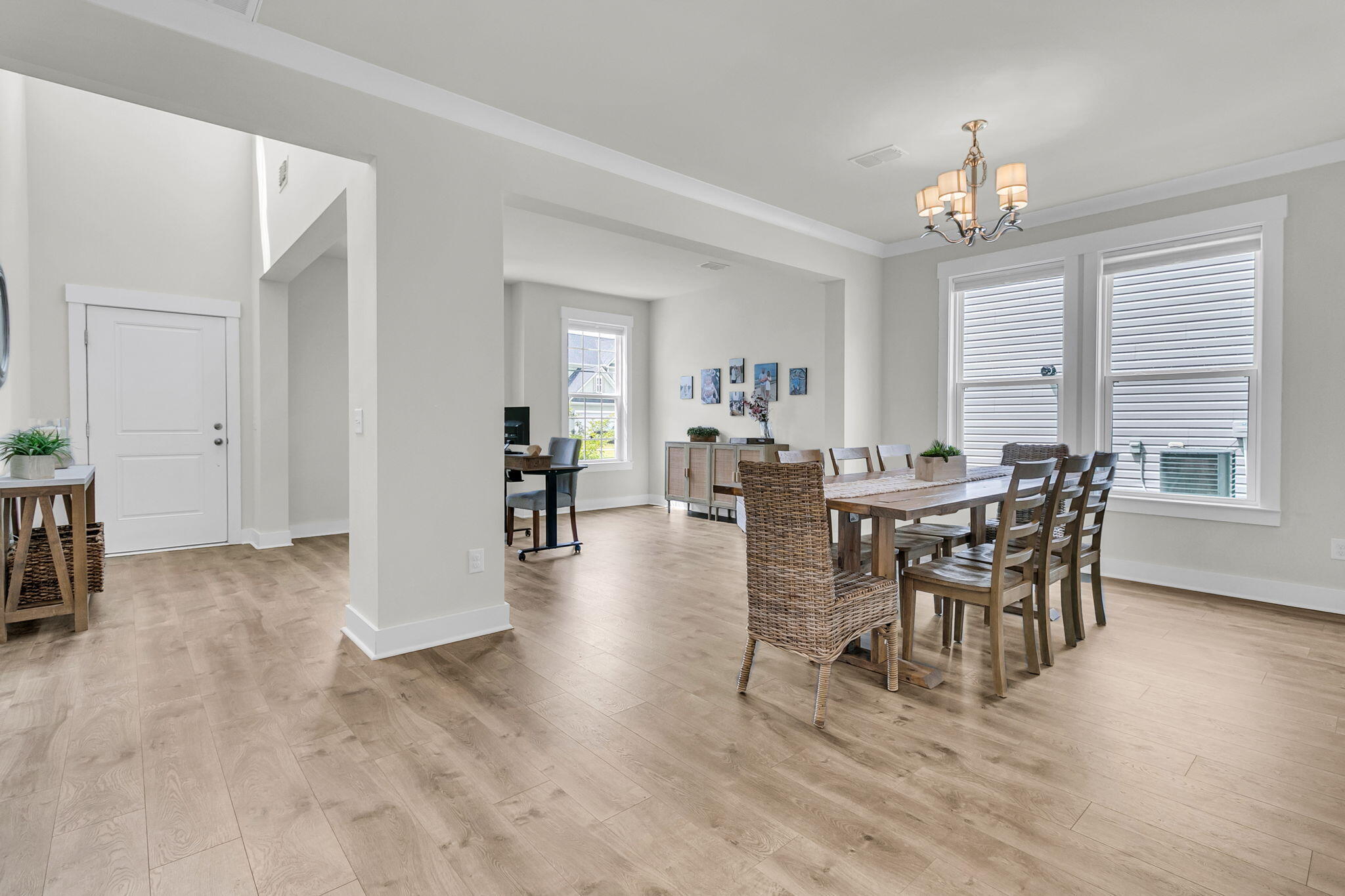 Summerville, South Carolina, 29486, United States, 4 Bedrooms Bedrooms, ,4 BathroomsBathrooms,Residential,For Sale,1974622