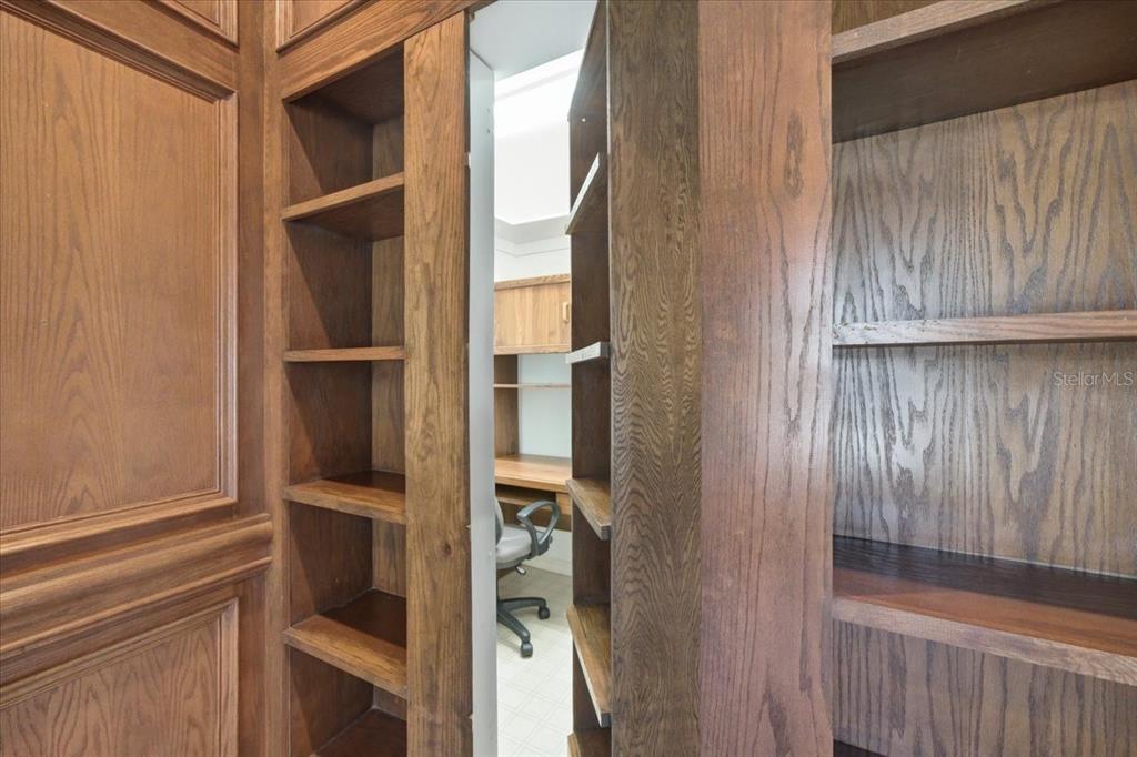 Tampa, Florida, 33647, United States, 4 Bedrooms Bedrooms, ,6 BathroomsBathrooms,Residential,For Sale,1989549