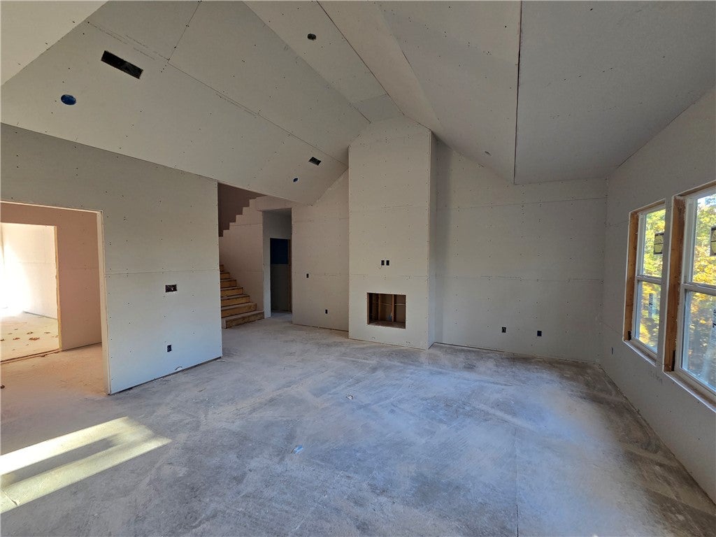 Bella Vista, Arkansas, 72715, United States, 3 Bedrooms Bedrooms, ,3 BathroomsBathrooms,Residential,For Sale,1996928