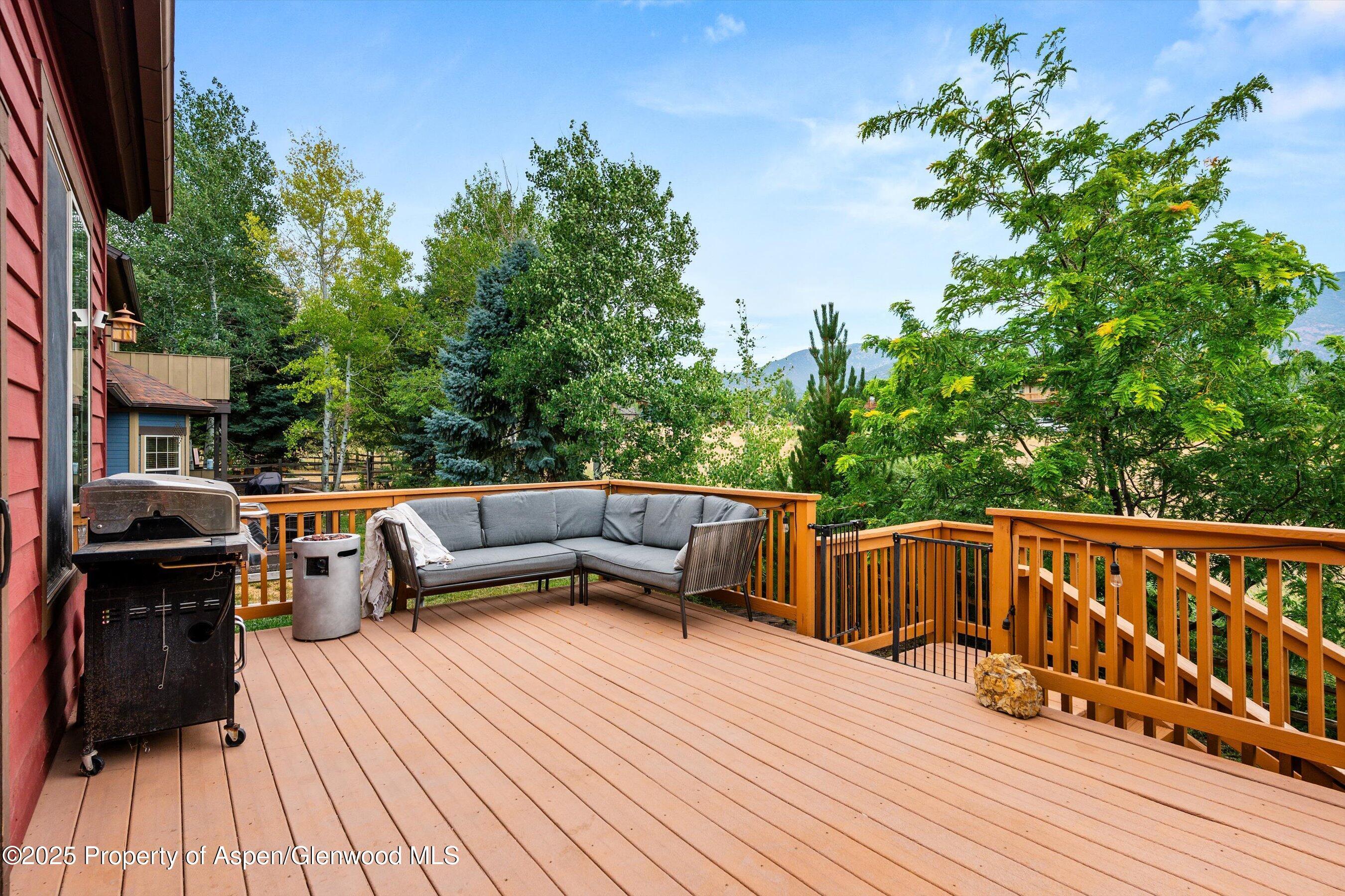 New Castle, Colorado, 81647, United States, 5 Bedrooms Bedrooms, ,4 BathroomsBathrooms,Residential,For Sale,1906868