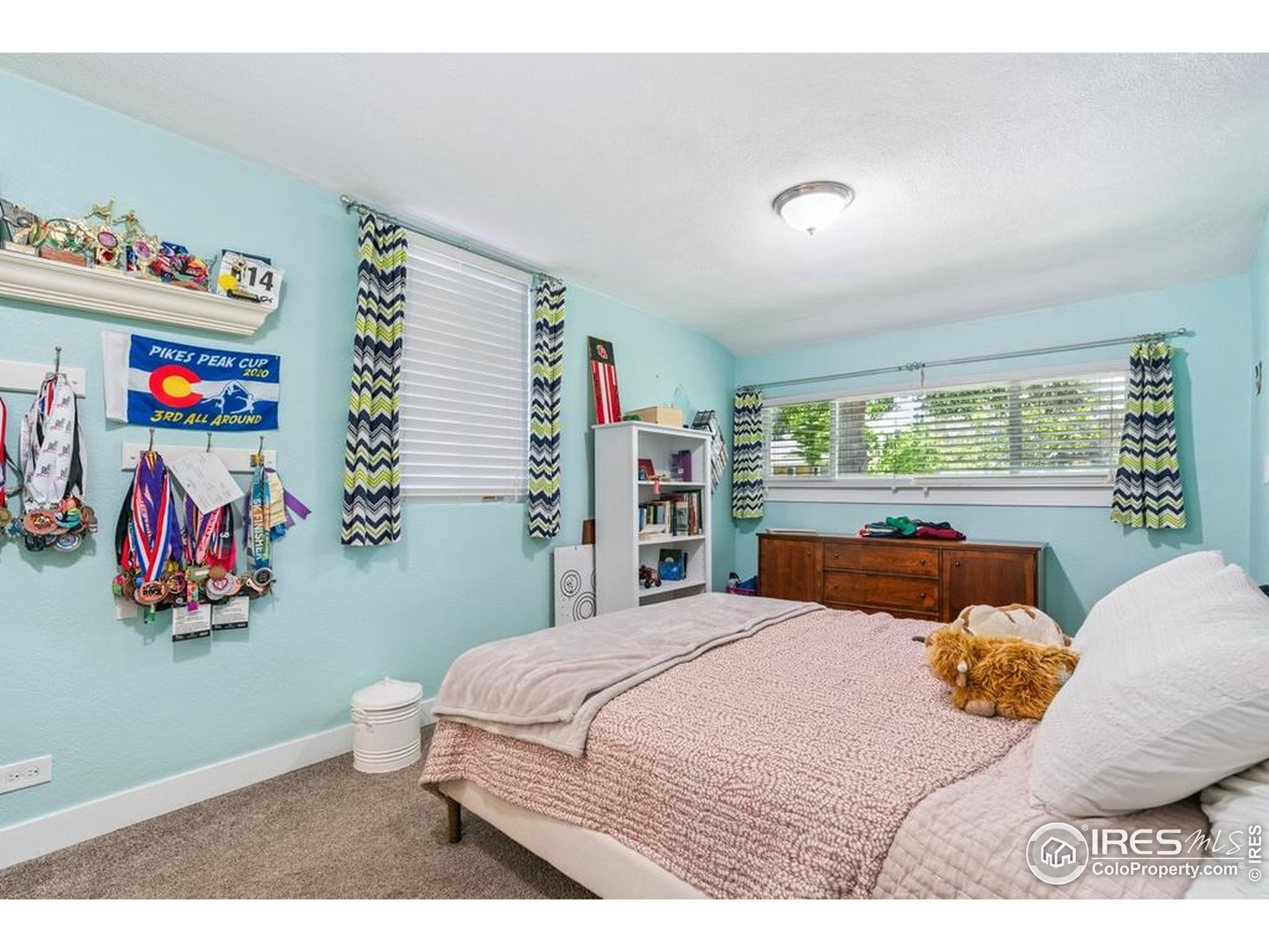 Denver, Colorado, 80220, United States, 4 Bedrooms Bedrooms, ,2 BathroomsBathrooms,Residential,For Sale,1901217
