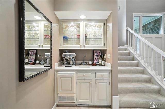 MONROE, Michigan, 48162, United States, 4 Bedrooms Bedrooms, ,7 BathroomsBathrooms,Residential,For Sale,1995576