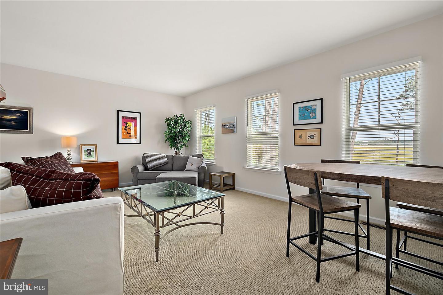 Berlin, Maryland, 21811, United States, 4 Bedrooms Bedrooms, ,3 BathroomsBathrooms,Residential,For Sale,1947078