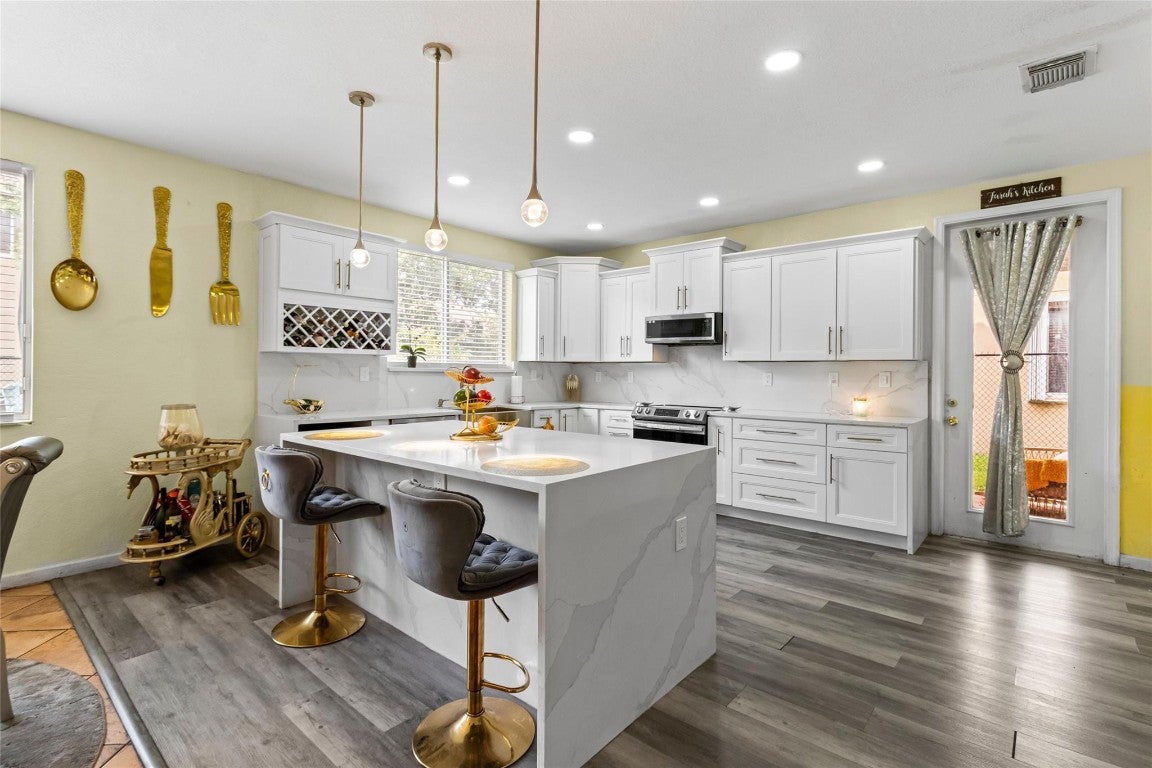 Miami Gardens, Florida, 33169, United States, 3 Bedrooms Bedrooms, ,3 BathroomsBathrooms,Residential,For Sale,1987100