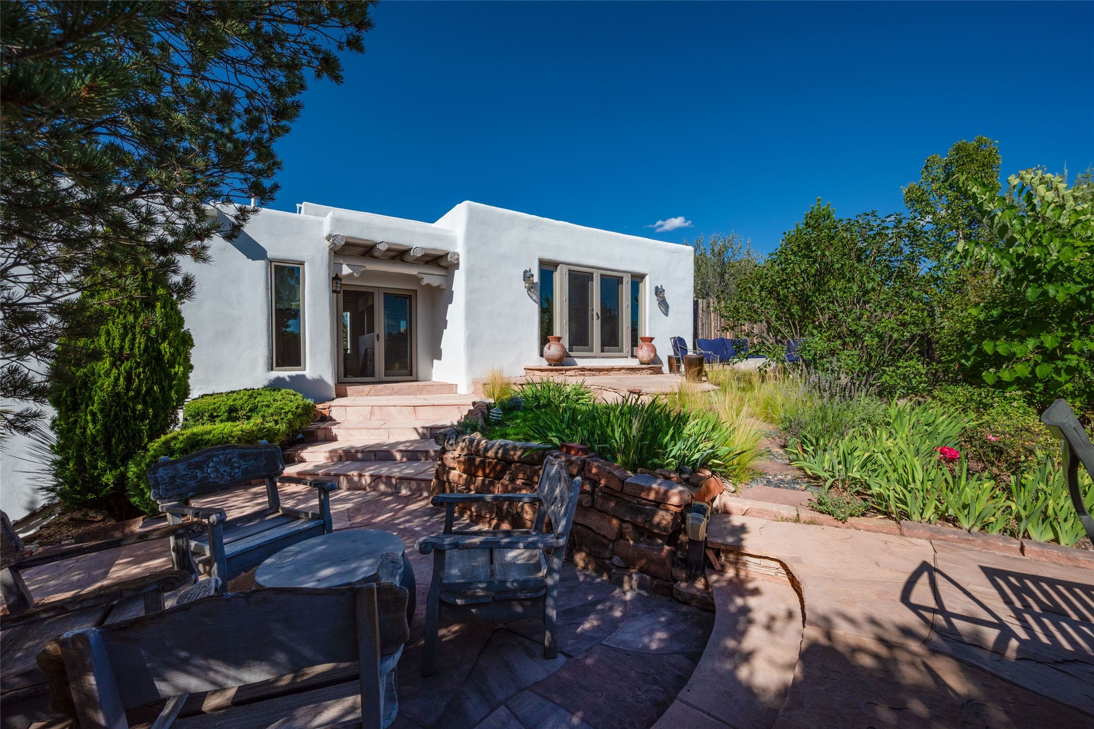  413 Los Arboles Drive - 物件實景