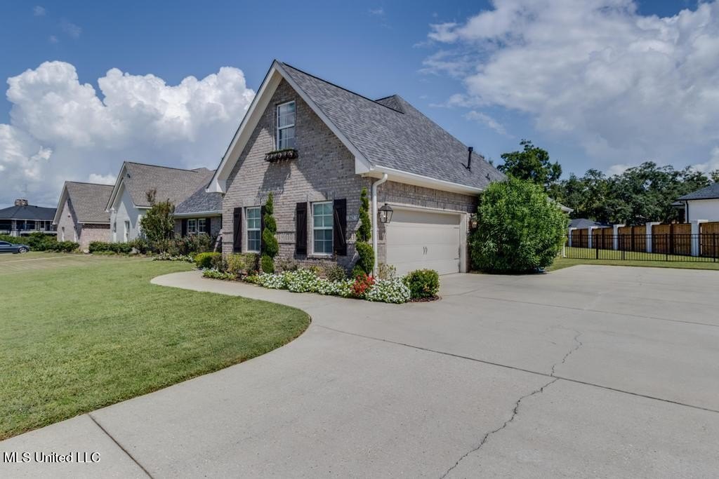 Biloxi, Mississippi, 39531, United States, 4 Bedrooms Bedrooms, ,3 BathroomsBathrooms,Residential,For Sale,1974223