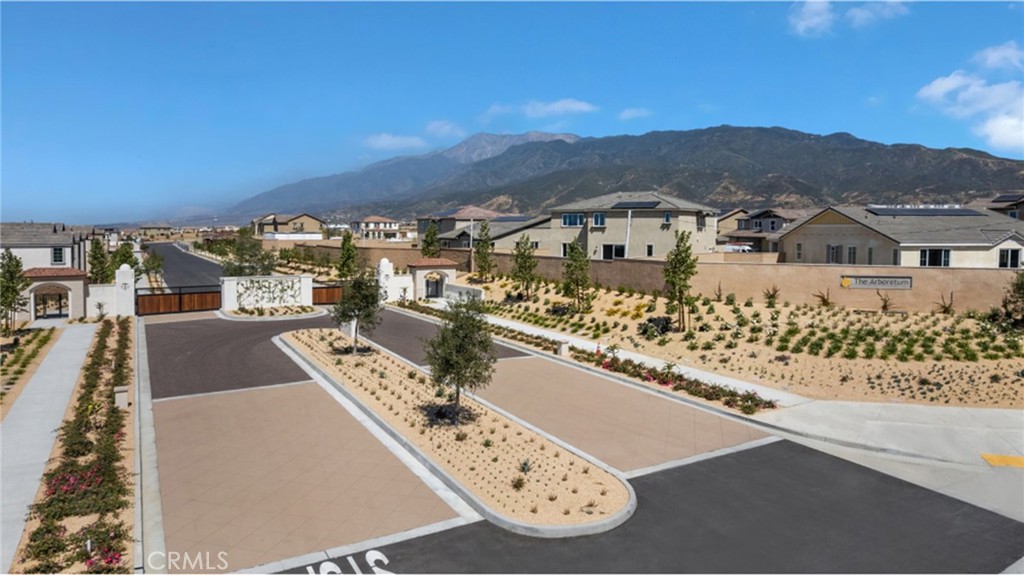 Fontana, California, 92336, United States, 3 Bedrooms Bedrooms, ,2 BathroomsBathrooms,Residential,For Sale,1937349