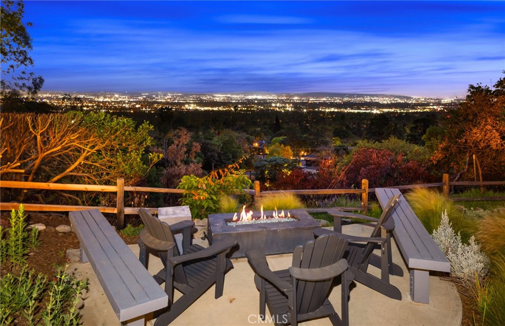 Sierra Madre, California, 91024, United States, 5 Bedrooms Bedrooms, ,2 BathroomsBathrooms,Residential,For Sale,1777104