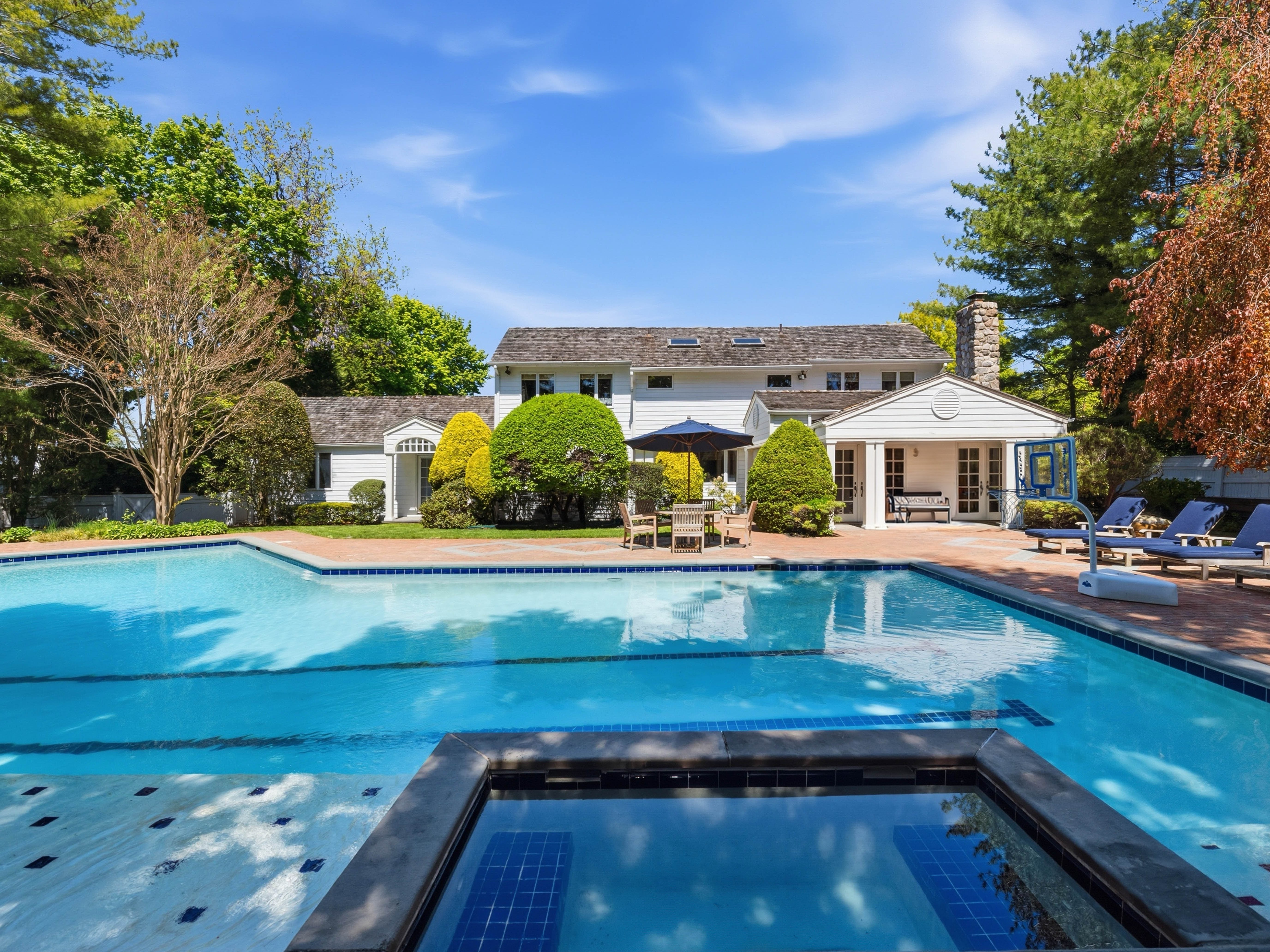  2 Aspen Place, Great Neck, NY 11021 - 物件實景