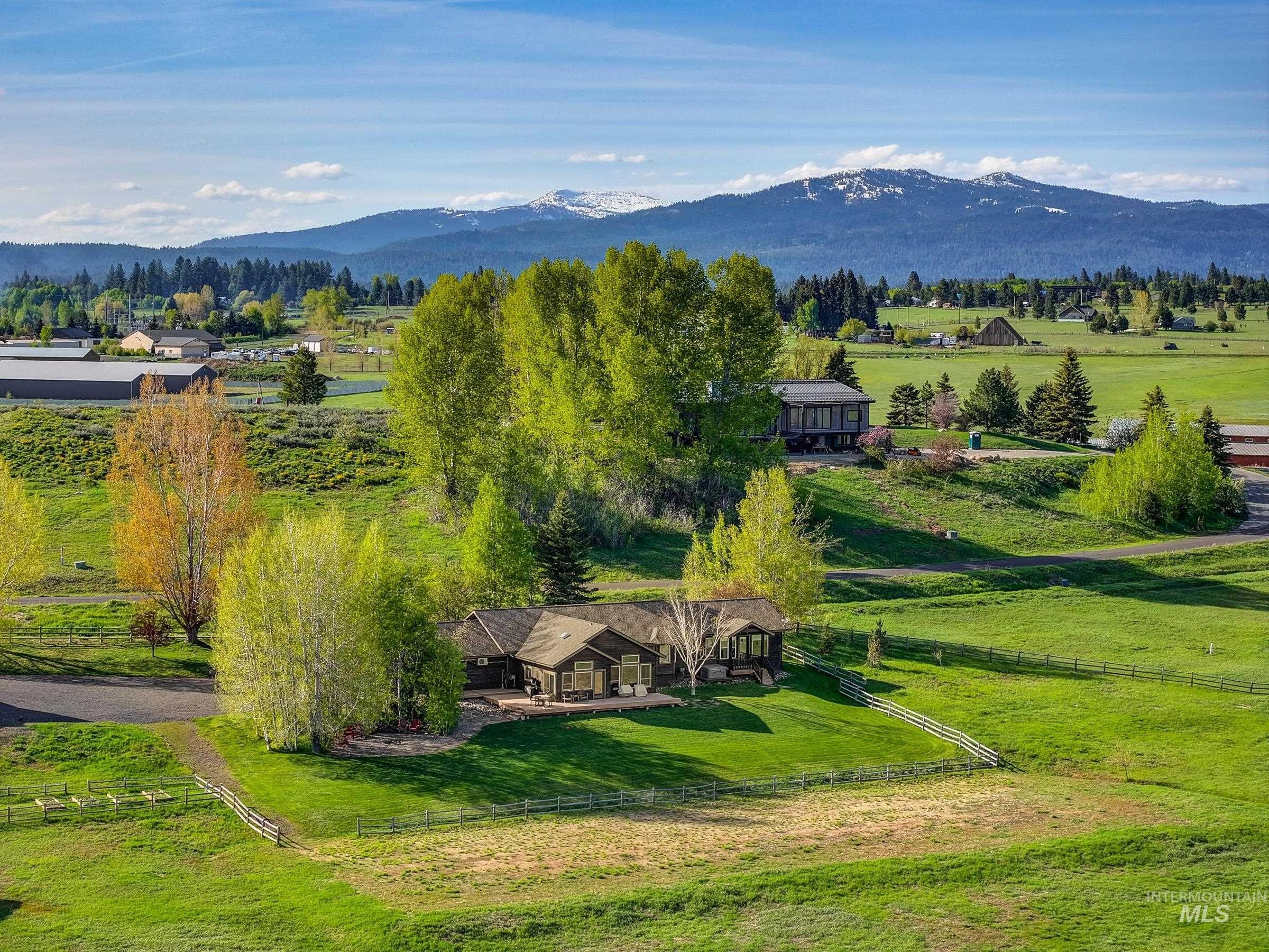 McCall, Idaho, 83638, United States, 4 Bedrooms Bedrooms, ,3 BathroomsBathrooms,Residential,For Sale,1825316