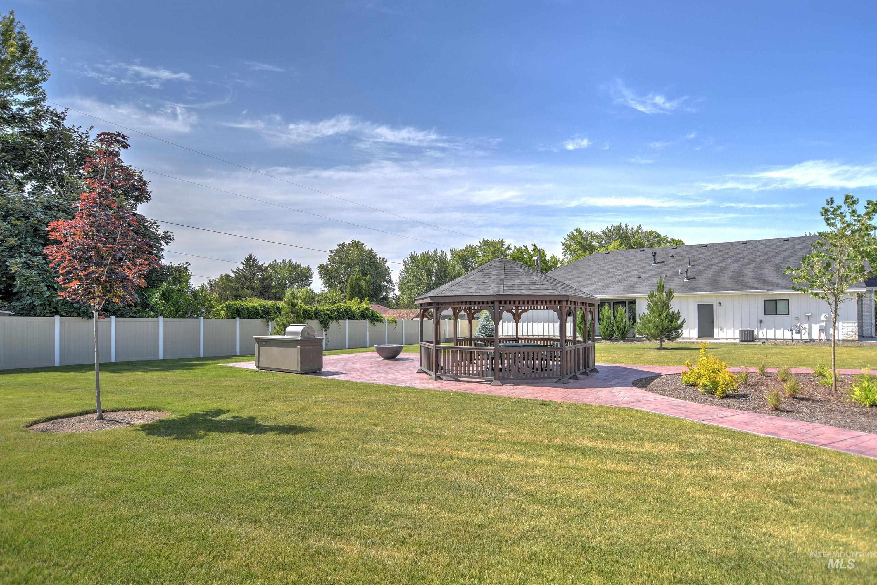 Meridian, Idaho, 83642-2597, United States, 3 Bedrooms Bedrooms, ,Residential,For Sale,1984862